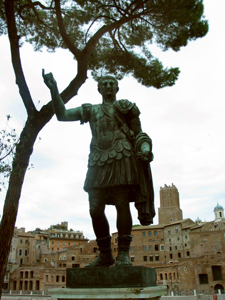 Iulius Caesar August